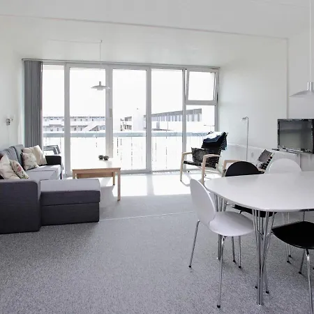 Apartment Lxxxiii